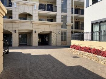 エントランス前アプローチ