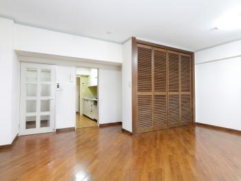 LDK写真　CGで加工したリフォームイメージになります。