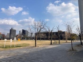 東千田公園…徒歩3分