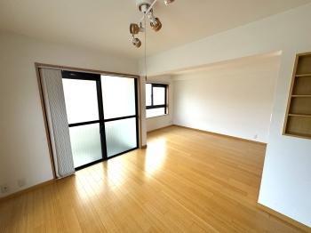 リビングダイニング