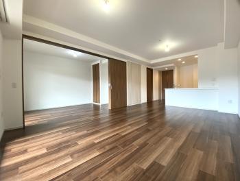 LD部分に床暖房が設置されております。