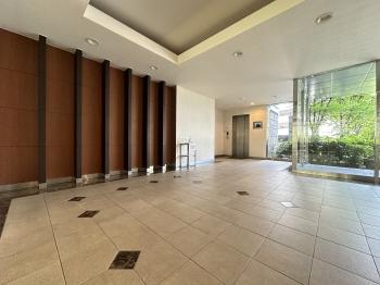 エントランスロビー