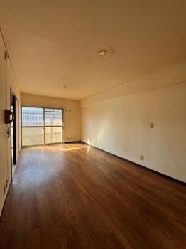 リビングダイニング