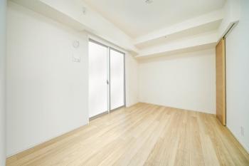 約６．７帖の洋室（CGで作成したリフォームイメージです）