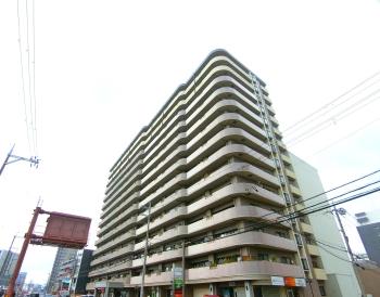 2000年11月築のマンションです。