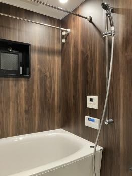 １４１８サイズの浴室です