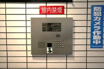 安心のオートロック付き