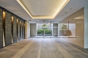 お客様をお出迎えするロビー