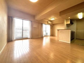 家族団らんを楽しむＬＤＫはと約17.7帖の広々とした空間になります。