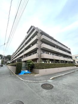 南東側からの現地外観写真