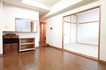 リビングダイニング