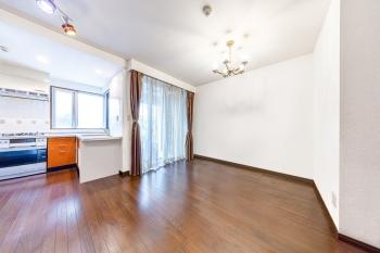 リビングダイニングキッチン　CGで作成したリフォームイメージです。