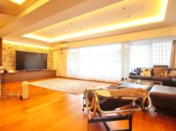 約28.1帖のリビング