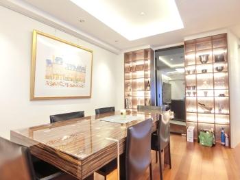 約8.9帖ダイニング