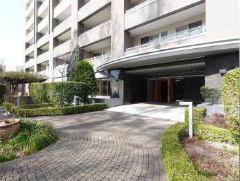 エントランスアプローチ