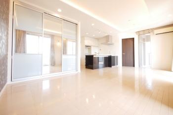 リビングダイニング