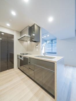 ディスポーザー付のシステムキッチン