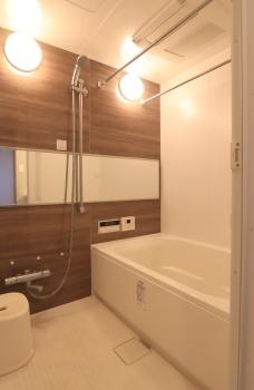 1418サイズ　オートバス機能付き