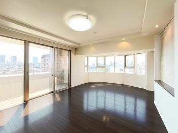 リビングダイニング　CGによるリフォームイメージです