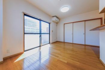 3階部分、南向き　日当たり良好です