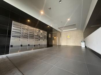 エントランス…宅配ボックスあり