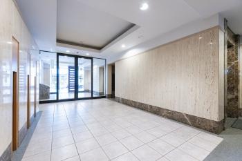 エントランスホール