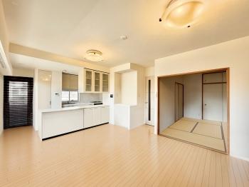 リビングダイニング（CGで作成したリフォームイメージです）