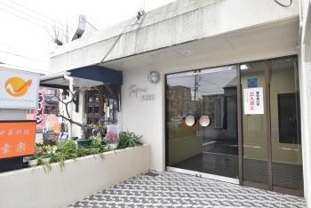 マンションエントランス