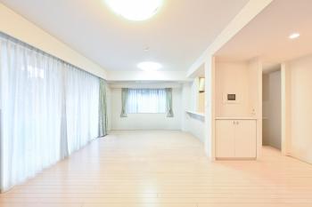 LDK合計21.5帖の広々空間（CGで作成したリフォームイメージです）