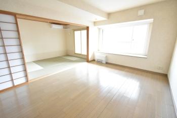 リビングダイニング