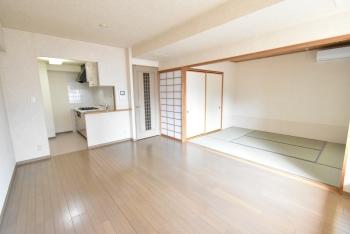 リビングダイニング