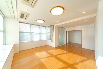 約21.7帖の広々としたリビングダイニング