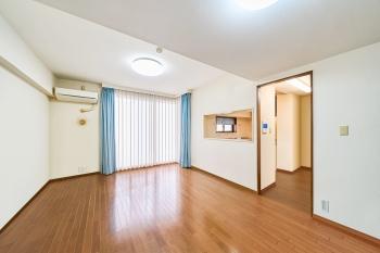 リビングダイニング・キッチン（CGで作成したリフォームイメージです）