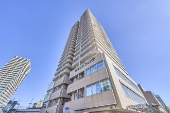 地上27階建てのタワーレジデンス