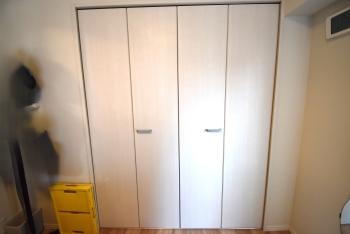 暮らしにフィットする収納空間。洋室の収納です。