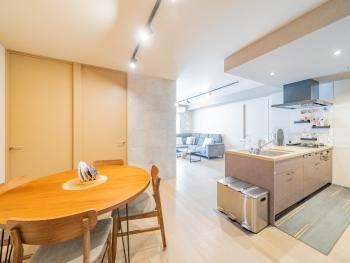 約１７．９帖のリビング・ダイニング・キッチン