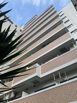 11階建て、9階部分、南向き住戸です。