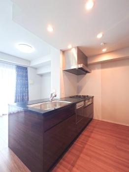 キッチン（CGで作成したリフォームイメージです）