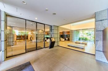 オートロック付きの風除室