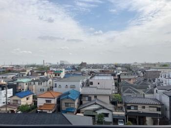 南東側バルコニーからの眺望（眺望は永続的に保証されるものではありません）
