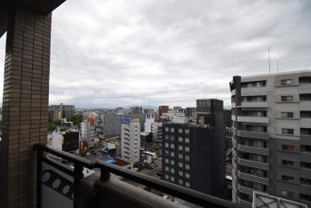 南西側バルコニーからの眺望　（眺望は永続的に保証されるものではありません）