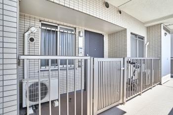 防犯性の高い専用ポーチ