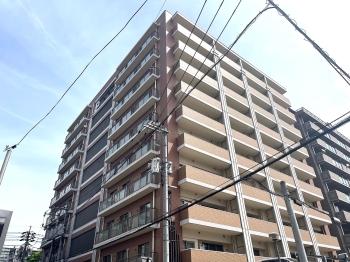 マンション外観写真です