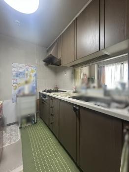 対面式キッチンを採用し眺望を見ながら料理を楽しめます