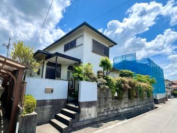 現況写真 西側道路より南東方向へ敷地を臨む 現況写真 西側道路より南東方向へ敷地を臨む
