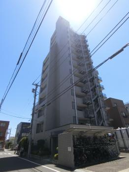 物件北側からの外観