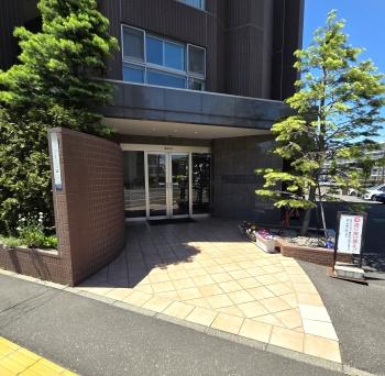 マンションエントランス