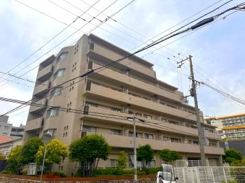 １９９７年２月に建築されたマンションです
