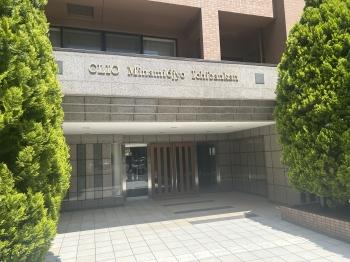 現地エントランス
