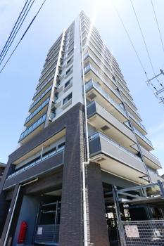２０１４年完成・総戸数２４戸のマンションです